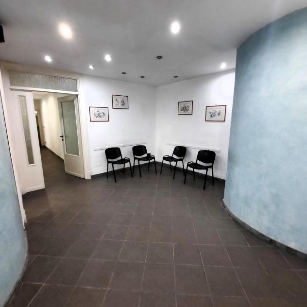 ufficio in vendita a Piombino in zona Gagno