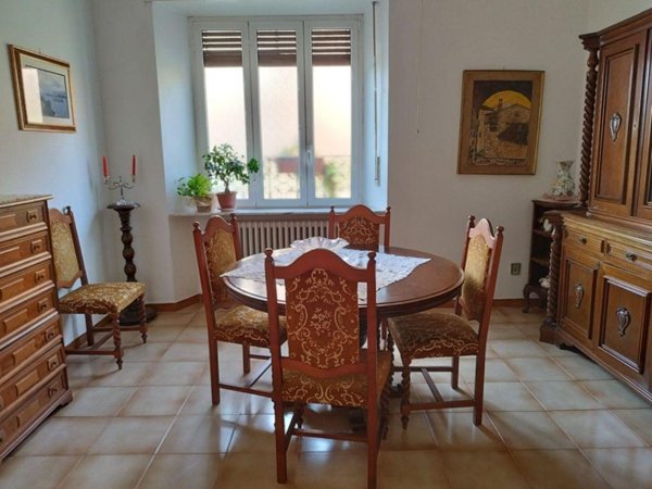 casa indipendente in vendita a Piombino