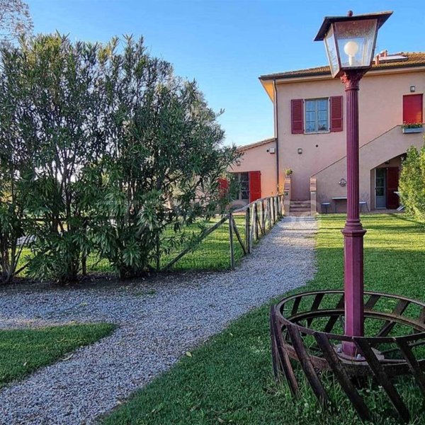 appartamento in vendita a Piombino