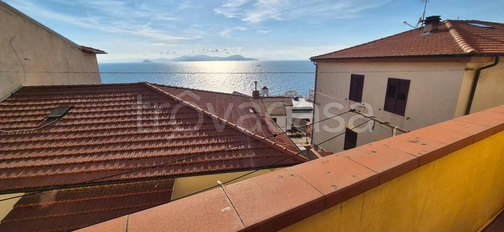 appartamento in vendita a Piombino