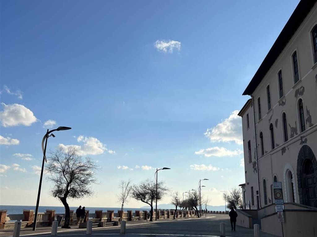 quadrivano in vendita a Piombino