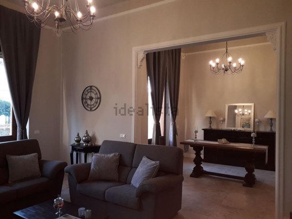 casa indipendente in vendita a Piombino