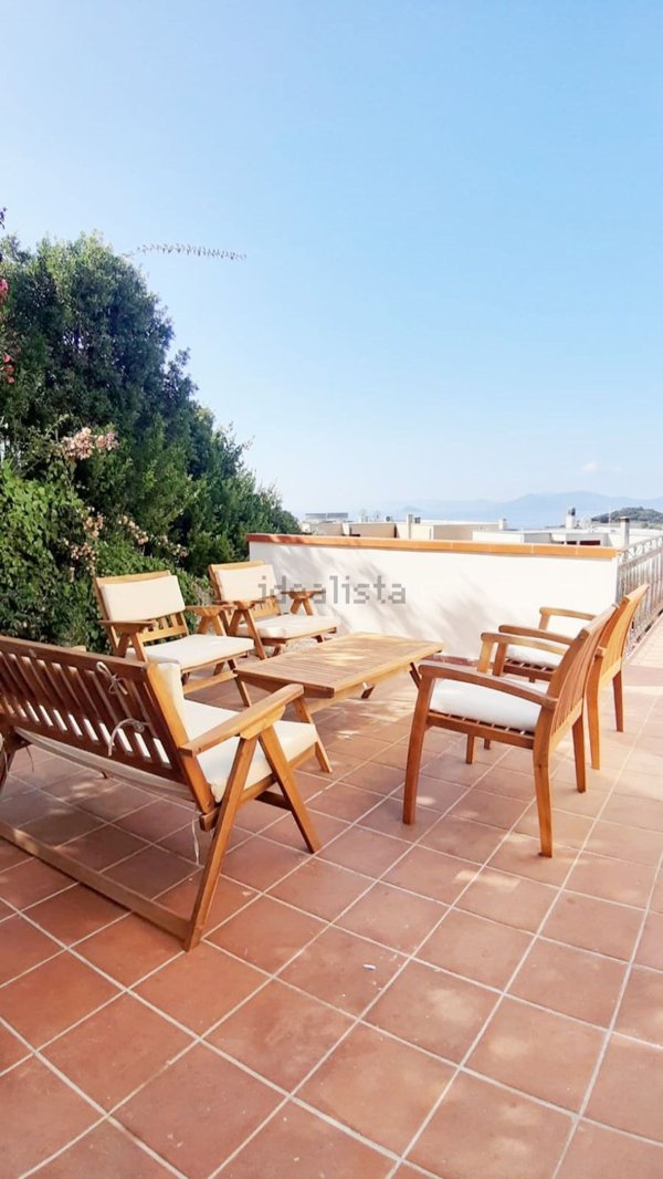 casa indipendente in vendita a Piombino