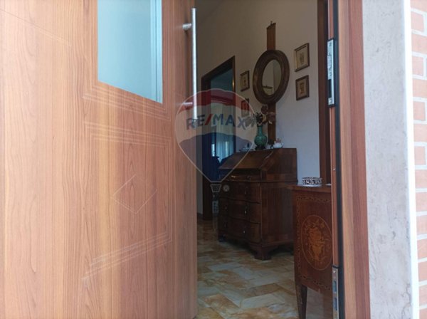 casa indipendente in vendita a Piombino