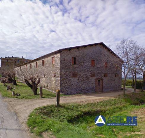 locale commerciale in vendita a Piombino