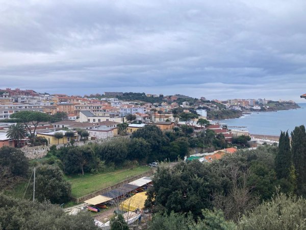 appartamento in vendita a Piombino