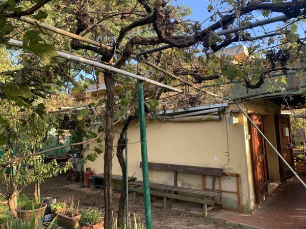 appartamento in vendita a Piombino in zona Baratti