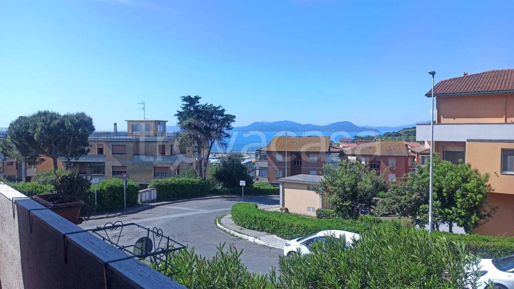 appartamento in vendita a Piombino