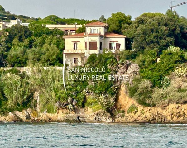 casa indipendente in vendita a Piombino in zona Populonia