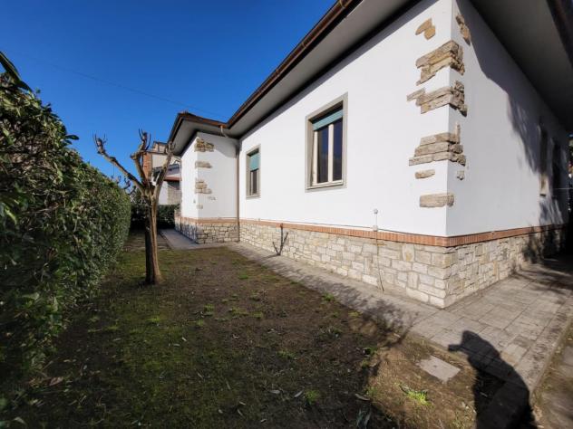 casa indipendente in vendita a Piombino in zona Gagno