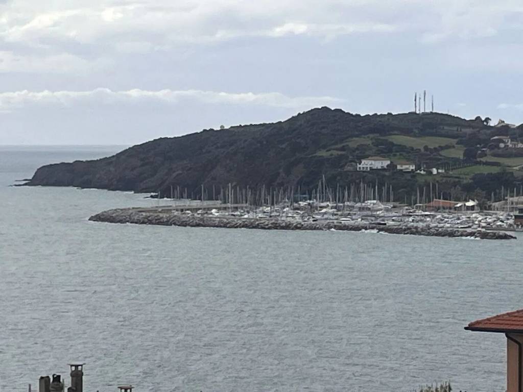 appartamento in vendita a Piombino