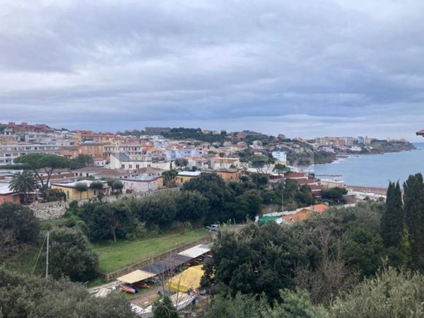 appartamento in vendita a Piombino