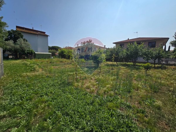 terreno edificabile in vendita a Piombino