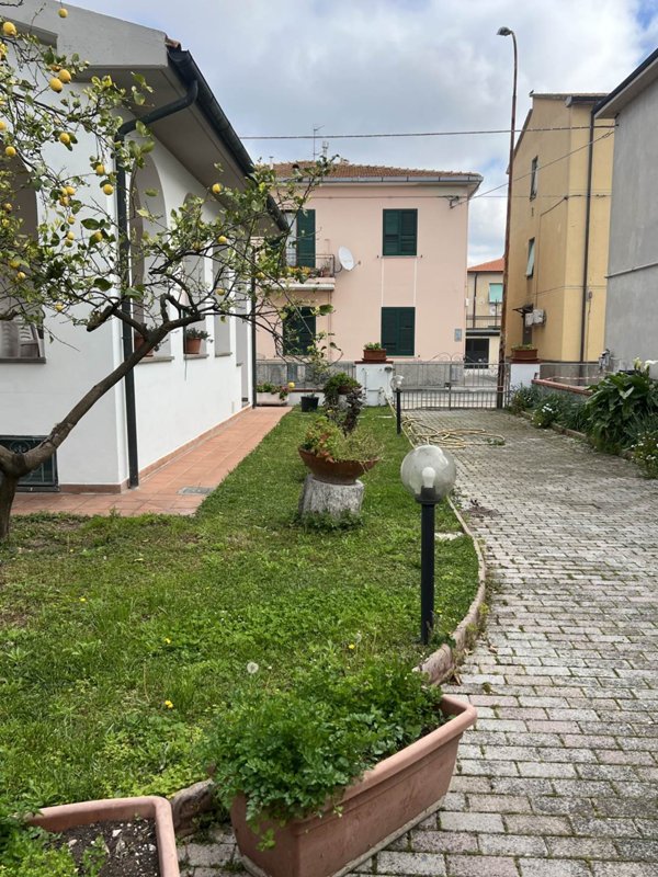 appartamento in vendita a Piombino