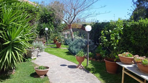 appartamento in vendita a Piombino in zona Baratti