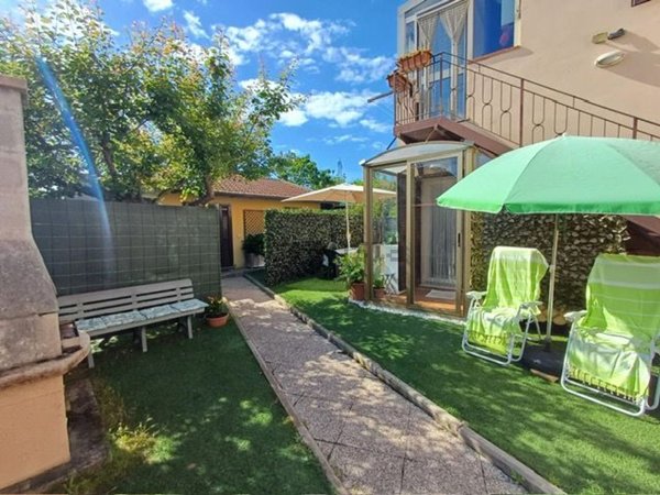 appartamento in vendita a Piombino in zona Baratti