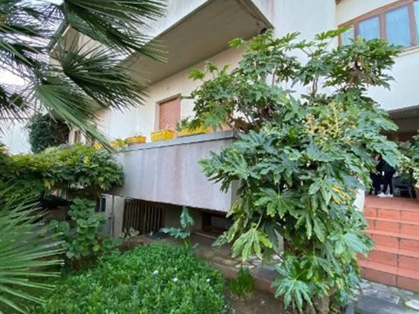 casa indipendente in vendita a Piombino in zona Baratti