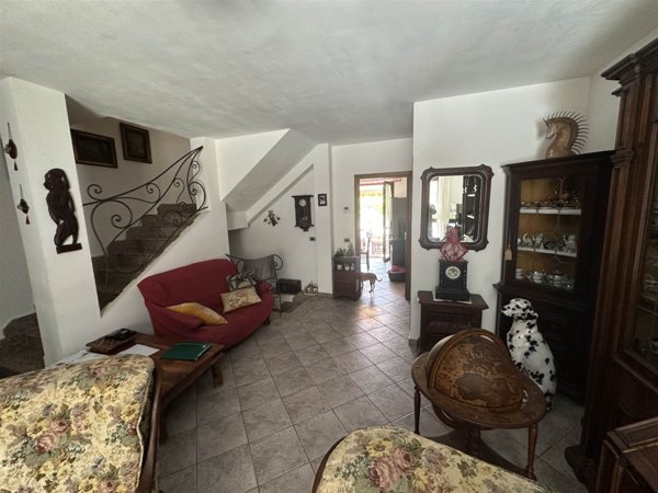 casa indipendente in vendita a Piombino
