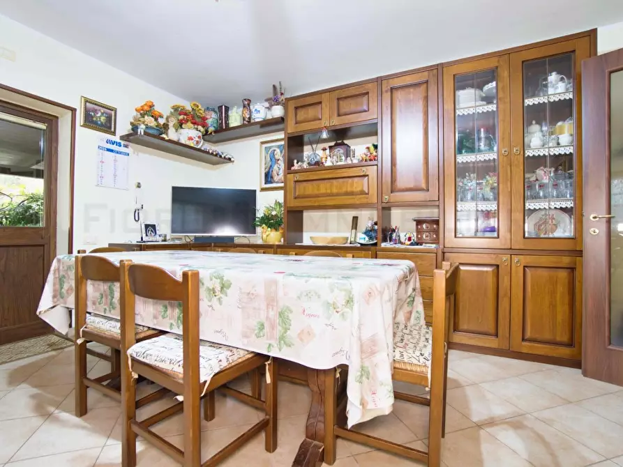 casa indipendente in vendita a Piombino