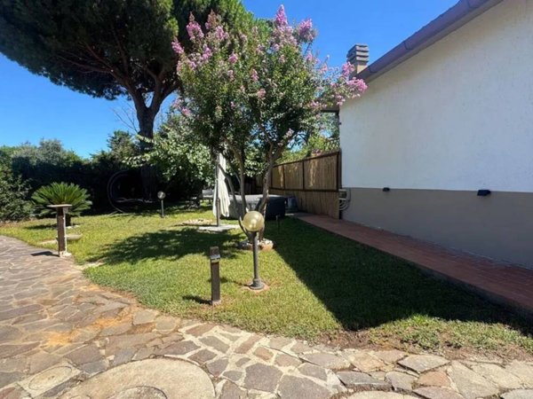 appartamento in vendita a Piombino in zona Fiorentina