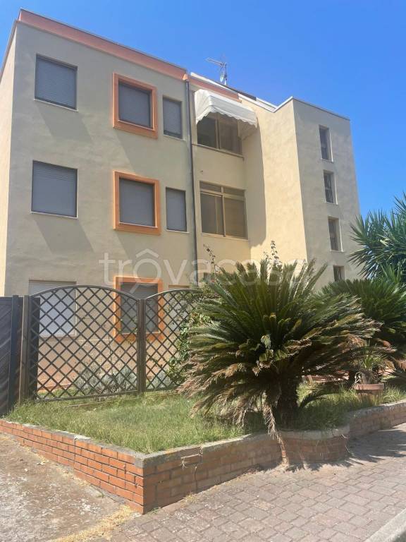appartamento in vendita a Piombino in zona Populonia