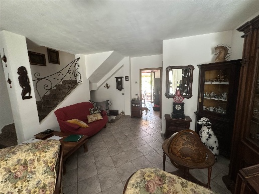 casa indipendente in vendita a Piombino
