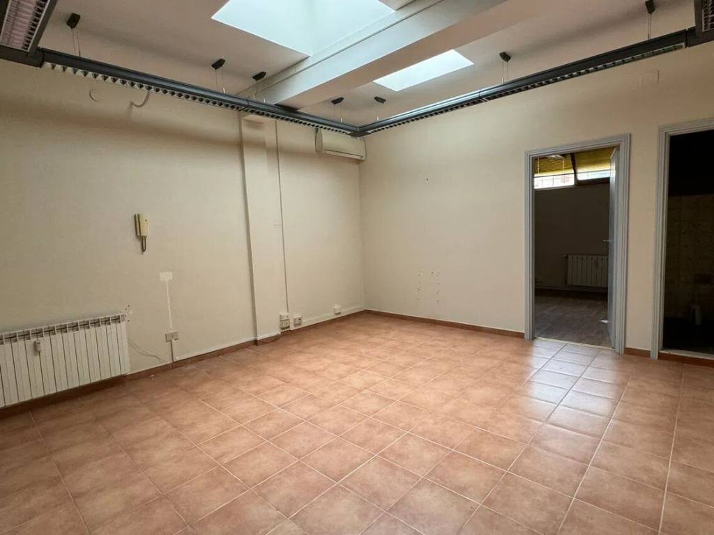 ufficio in vendita a Piombino