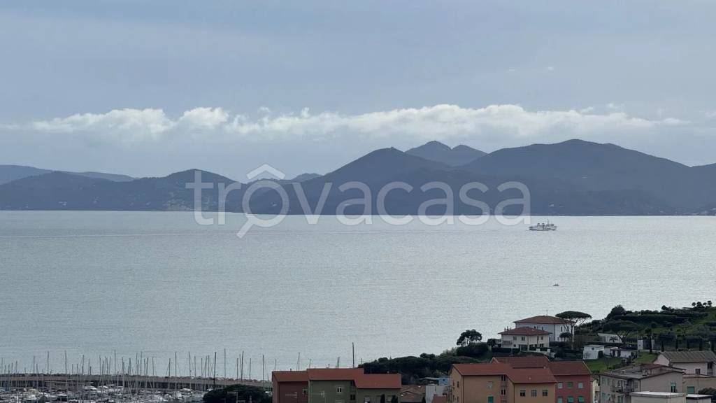 appartamento in vendita a Piombino