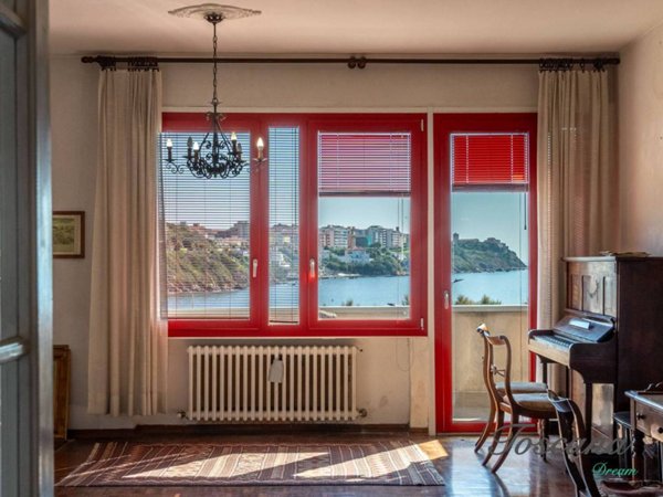 appartamento in vendita a Piombino