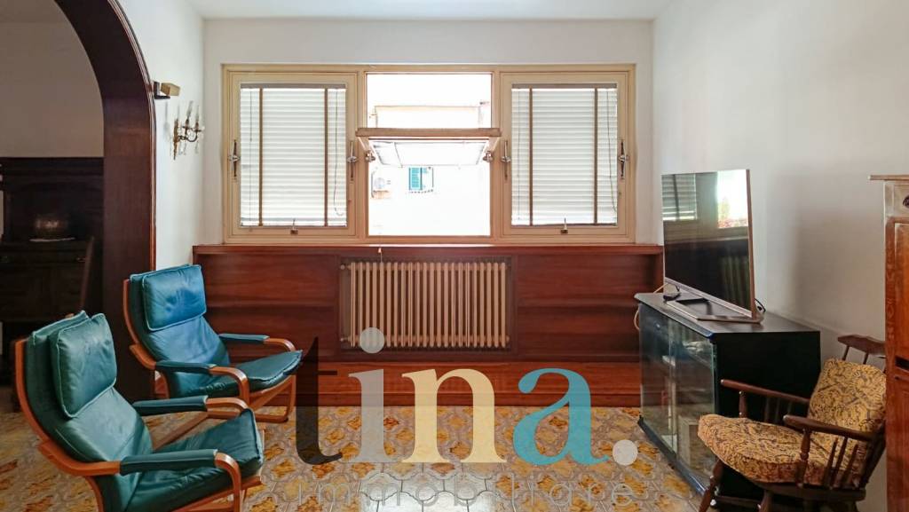 casa indipendente in vendita a Piombino