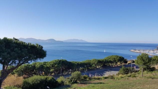 casa indipendente in vendita a Piombino