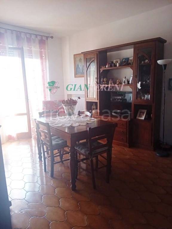 appartamento in vendita a Piombino in zona Populonia