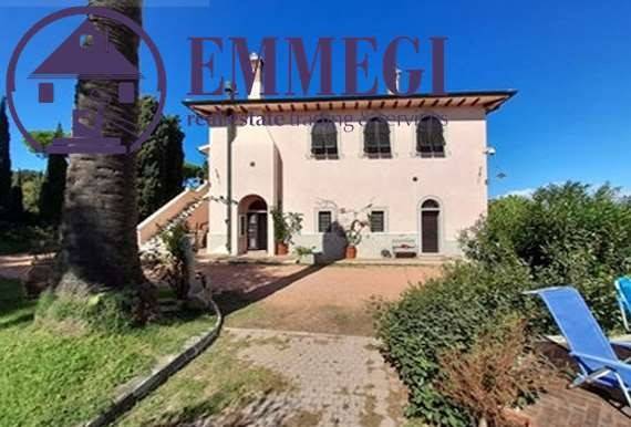 villa in vendita a Piombino