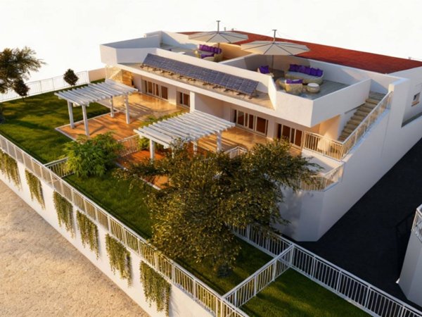 casa indipendente in vendita a Piombino