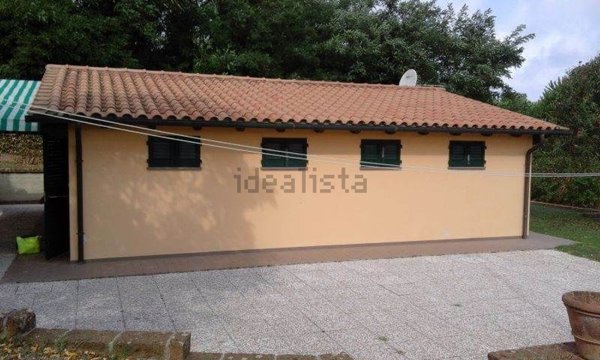 appartamento in vendita a Piombino in zona Baratti