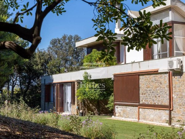 casa indipendente in vendita a Piombino in zona Baratti