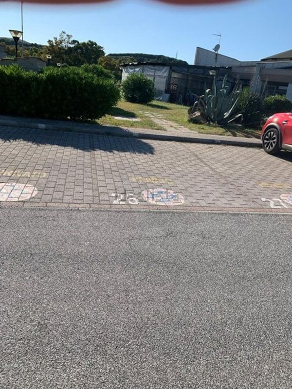 negozio in vendita a Piombino