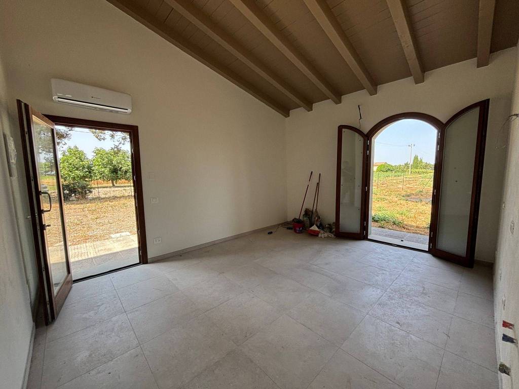 casa indipendente in vendita a Piombino