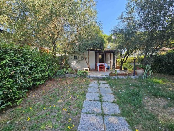 appartamento in vendita a Piombino in zona Baratti