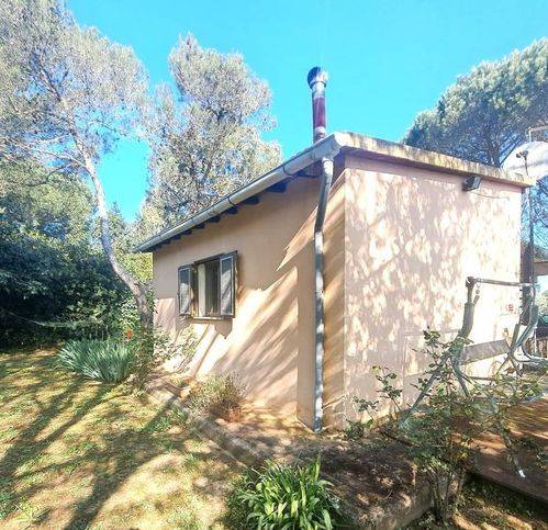 casa indipendente in vendita a Piombino in zona Baratti