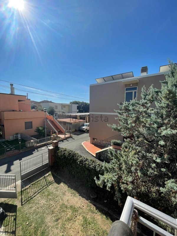 casa indipendente in vendita a Piombino