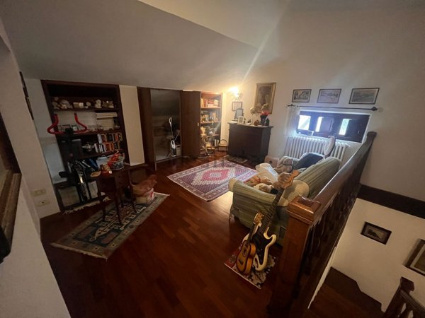 casa indipendente in vendita a Piombino