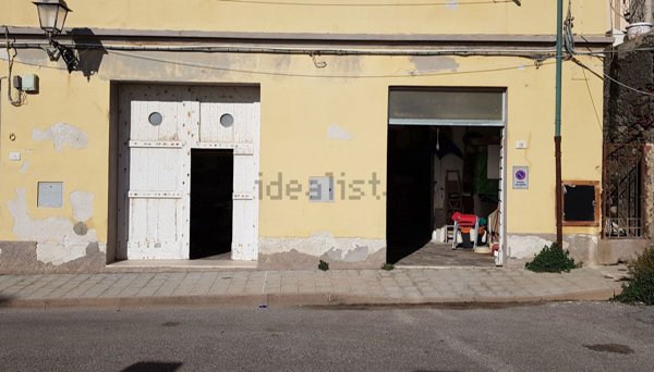 casa indipendente in vendita a Piombino