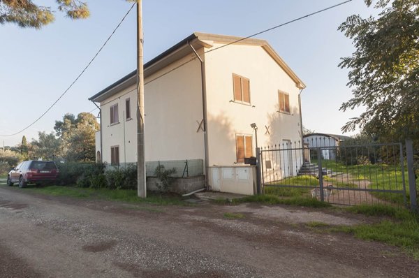 appartamento in vendita a Piombino in zona Fiorentina