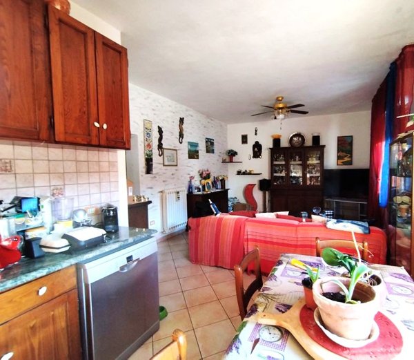 casa indipendente in vendita a Piombino in zona Baratti