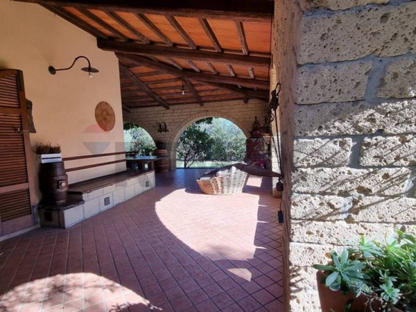 casa indipendente in vendita a Piombino