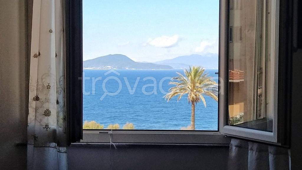 appartamento in vendita a Piombino