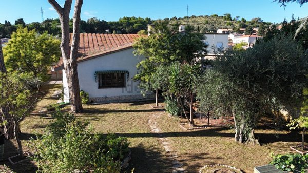casa indipendente in vendita a Piombino