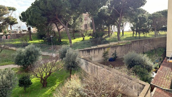 appartamento in vendita a Piombino