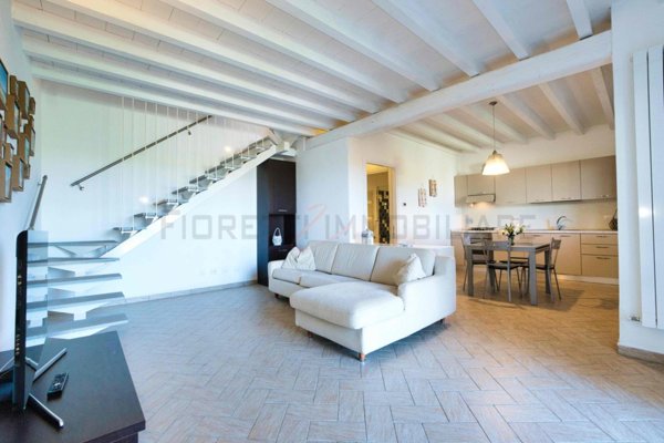 casa indipendente in vendita a Piombino